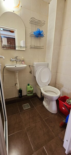 Drumul Taberei, metrou Parc Moghioros, et. 7/10, cu 2 lifturi, mobilata